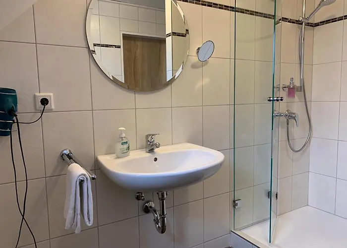 Hotel-restaurant Haus Waldesruh Отель Боркен