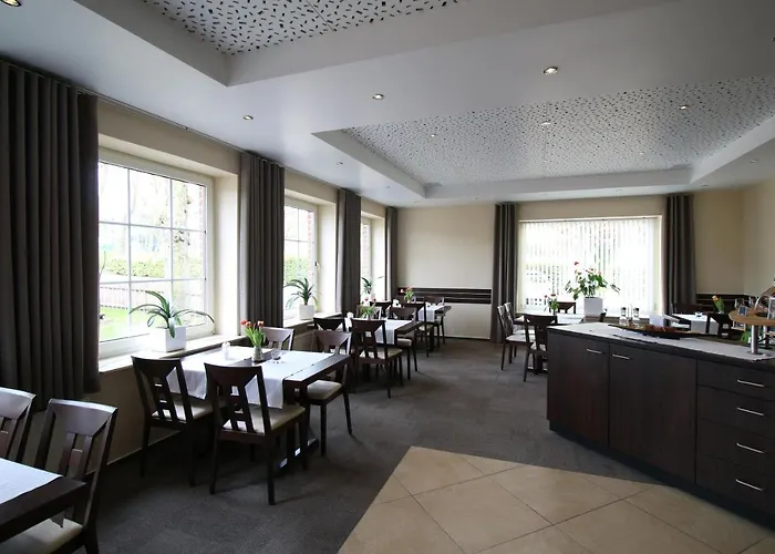 Hotel-restaurant Haus Waldesruh فندق 3*